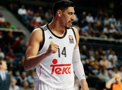 Ayón y Real Madrid avanzan a semifinales en baloncesto español