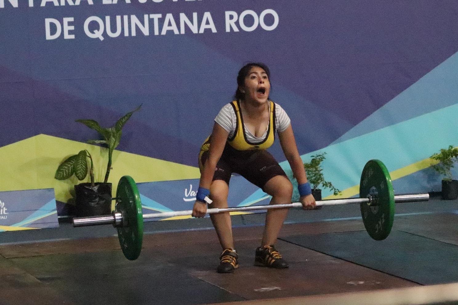 Inicio dorado en levantamiento de pesas de Olimpiada Nacional