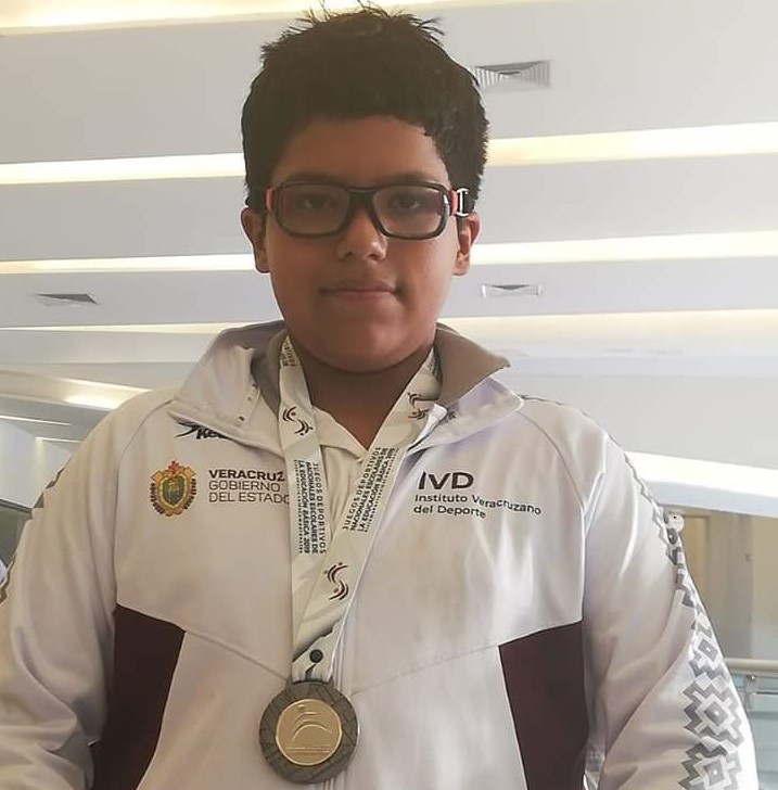 Emmanuel Vásquez logró plata en Juegos Nacionales Escolares