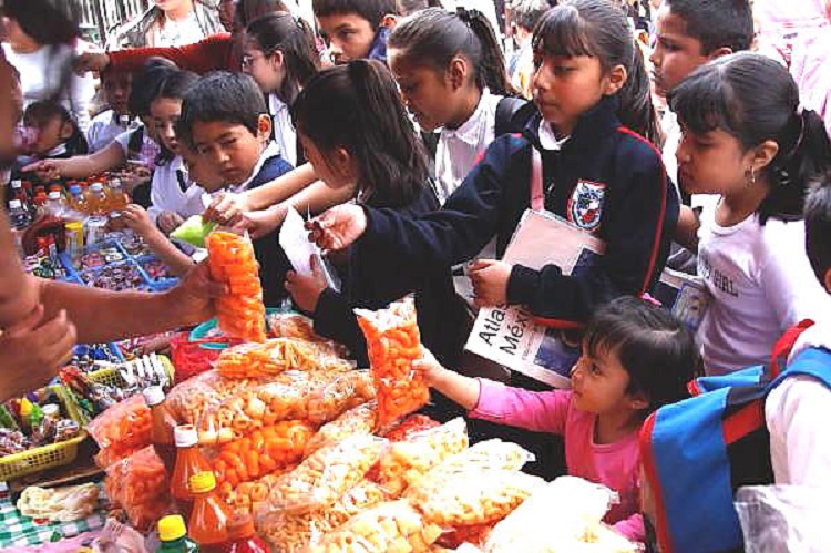 SEV administrará ingresos de cooperativas que funcionan en interior de escuelas del estado
