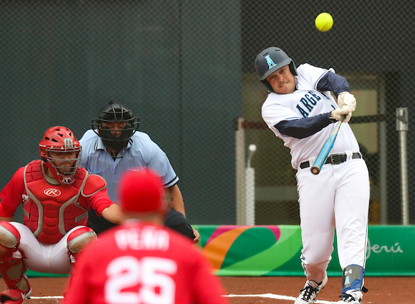 Argentina superó a México en inicio del softbol Lima 2019