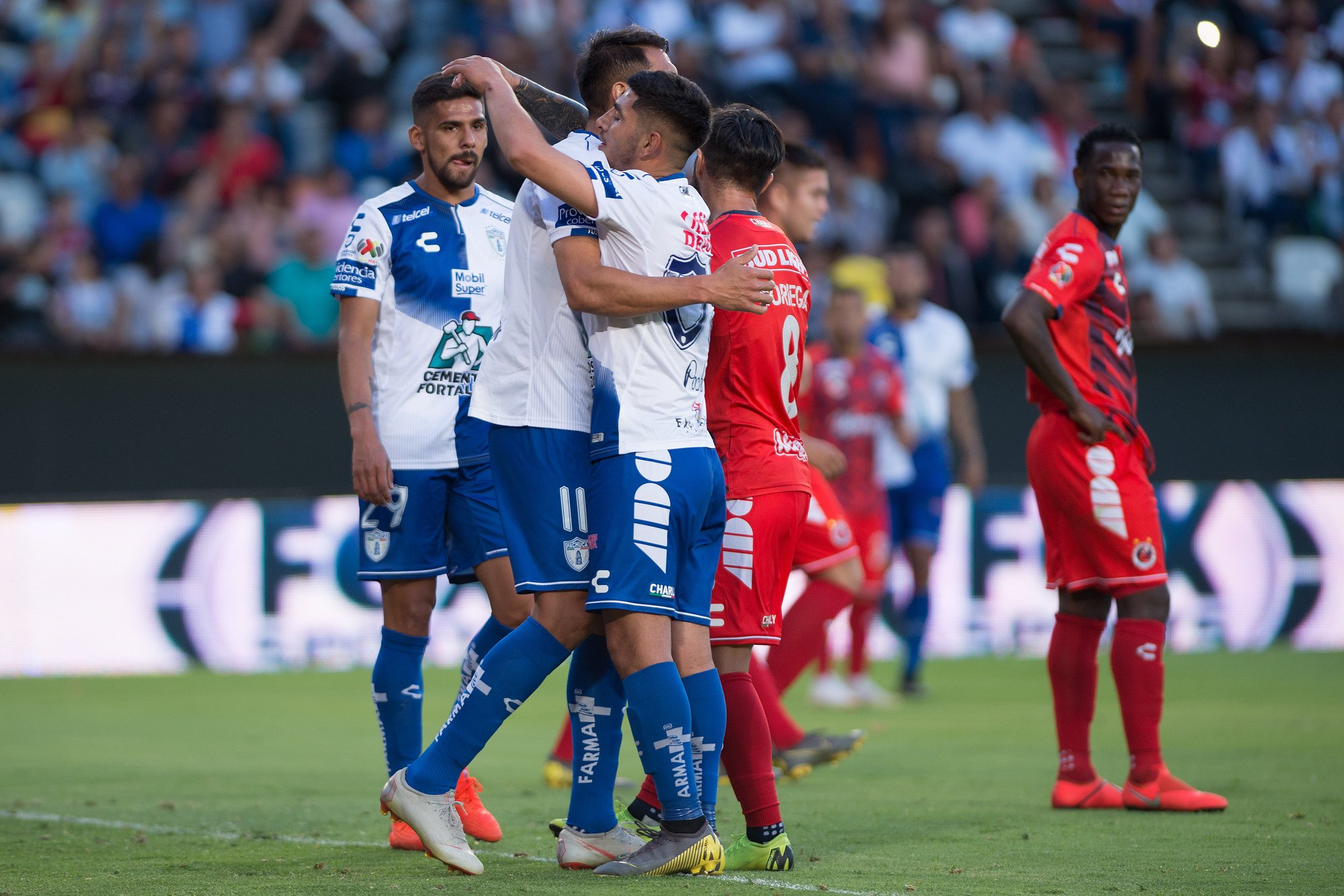 Tuzos del Pachuca trollea a Tiburones Rojos, con video de terror