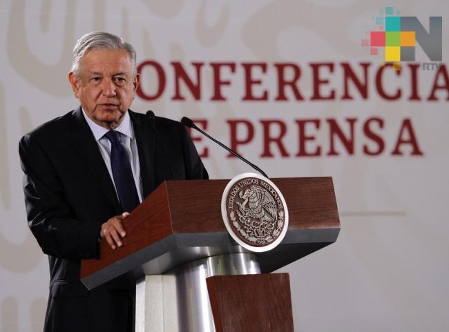 Ve López Obrador «mano negra» en manifestaciones de policías federales