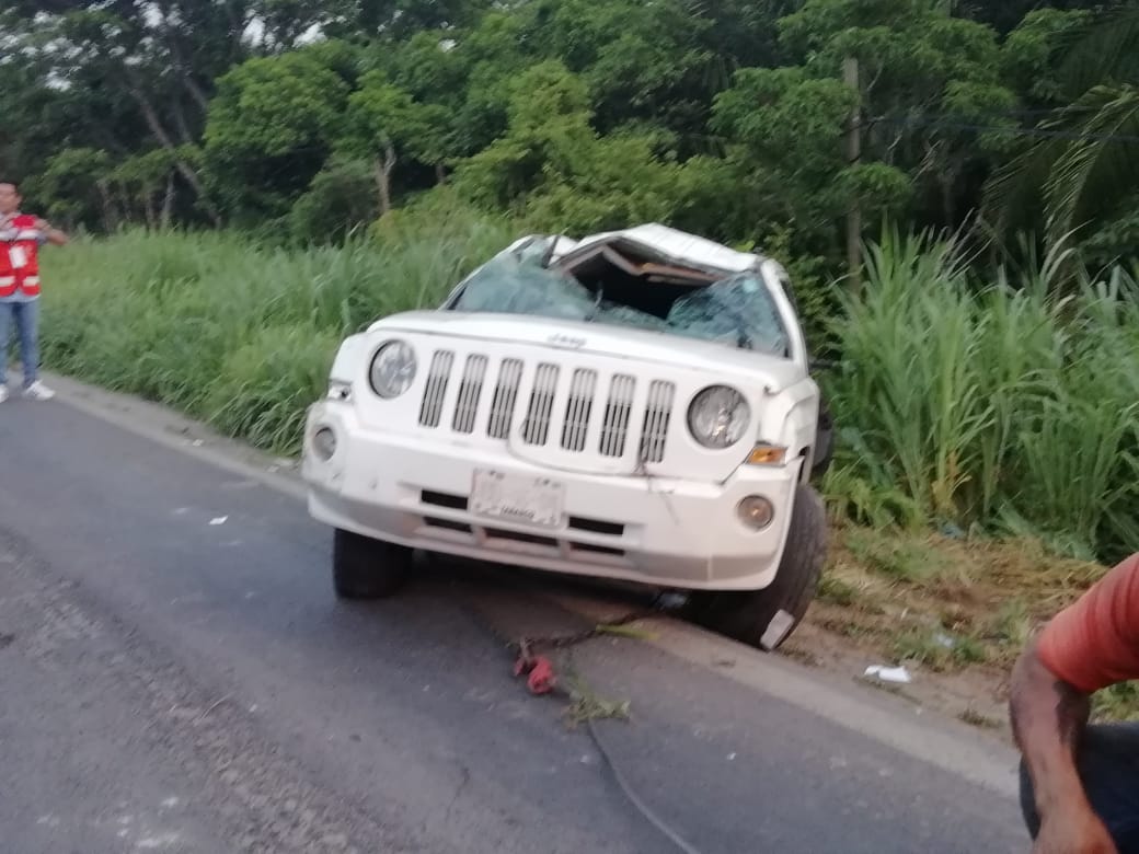 Accidente en la carretera a Canticas, deja cinco lesionados