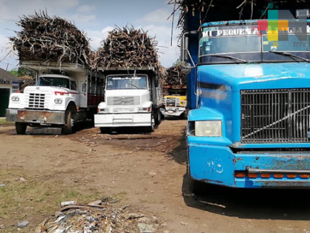 Consorcios azucareros siguen sin pagar a productores cañeros la liquidación