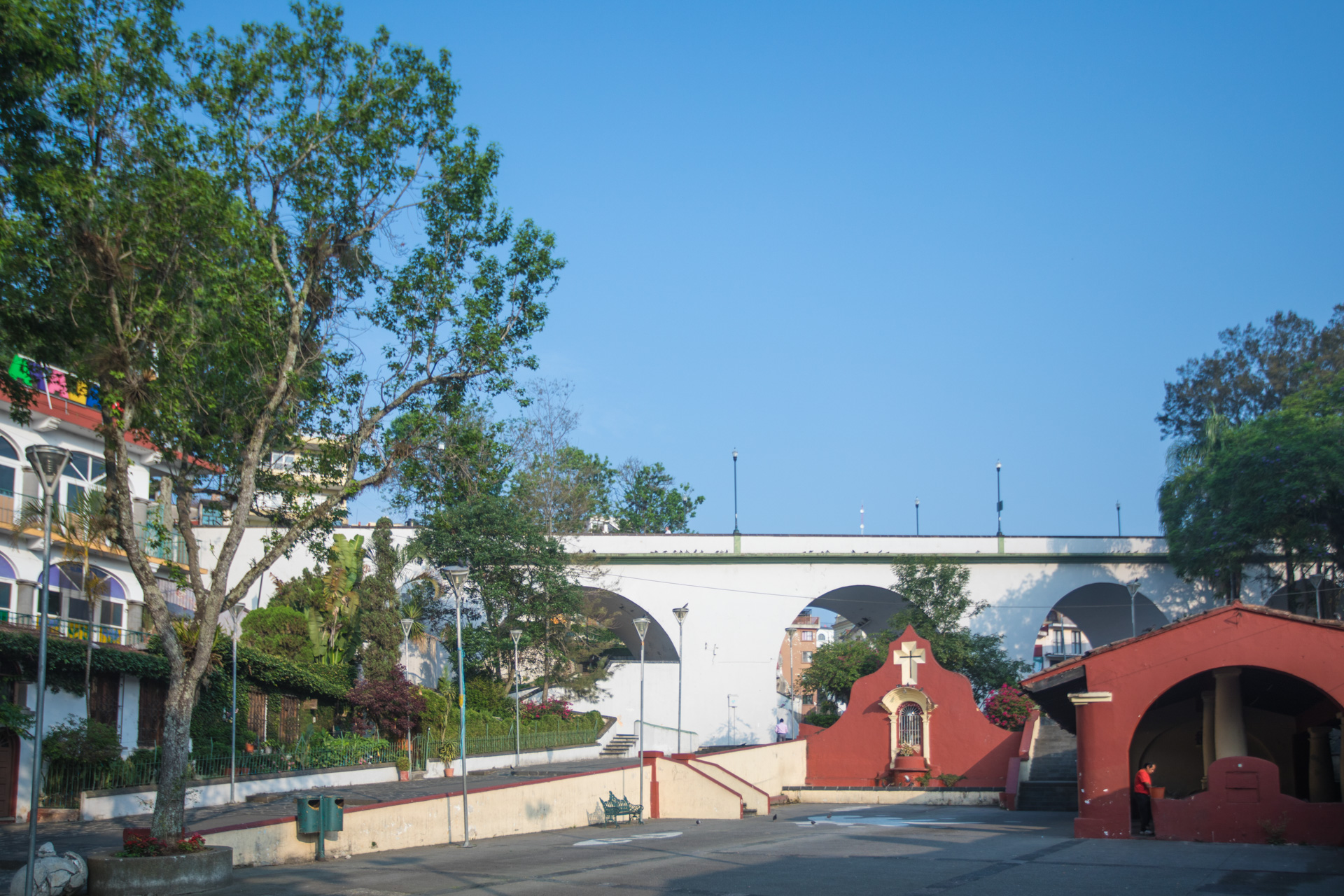 Piden intervención del INAH para instalar protecciones en puente Xallitic