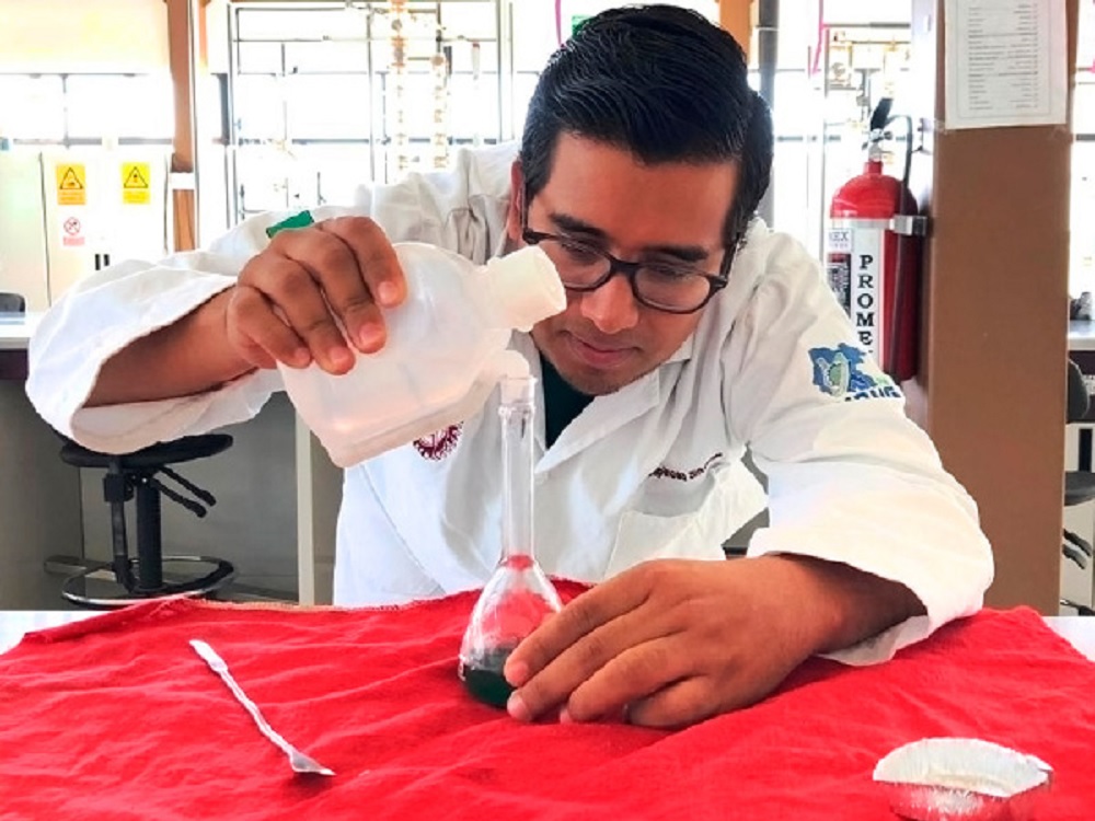Descubre IPN propiedades en cáscara de naranja para remediar aguas contaminadas con cromo