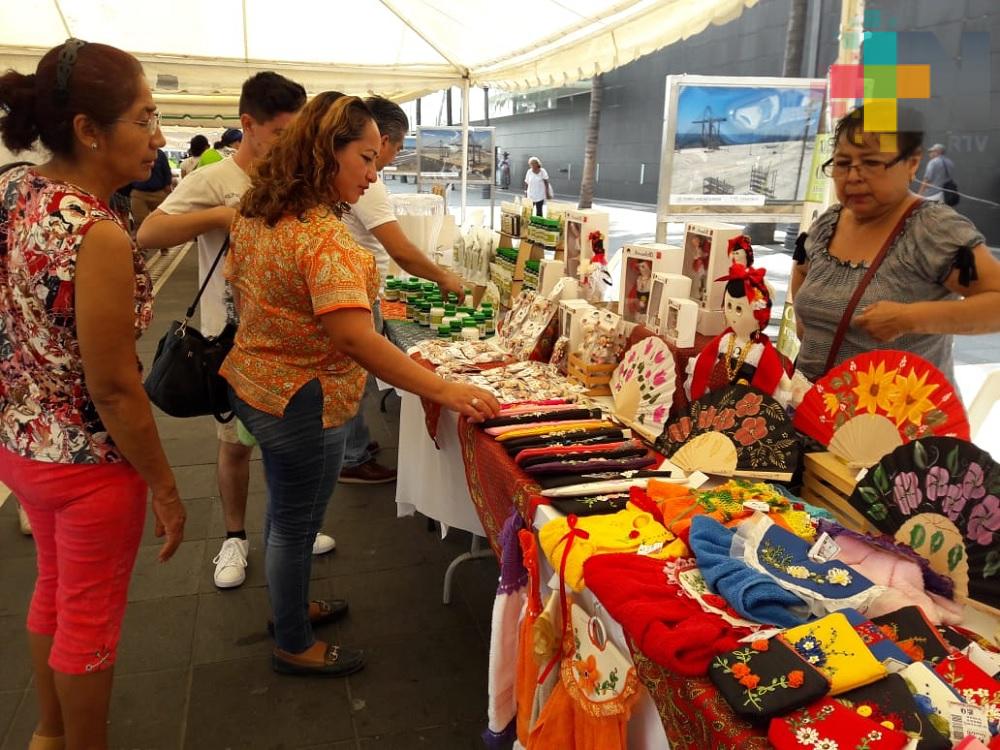 Inició la expo «Conociendo al artesano veracruzano»