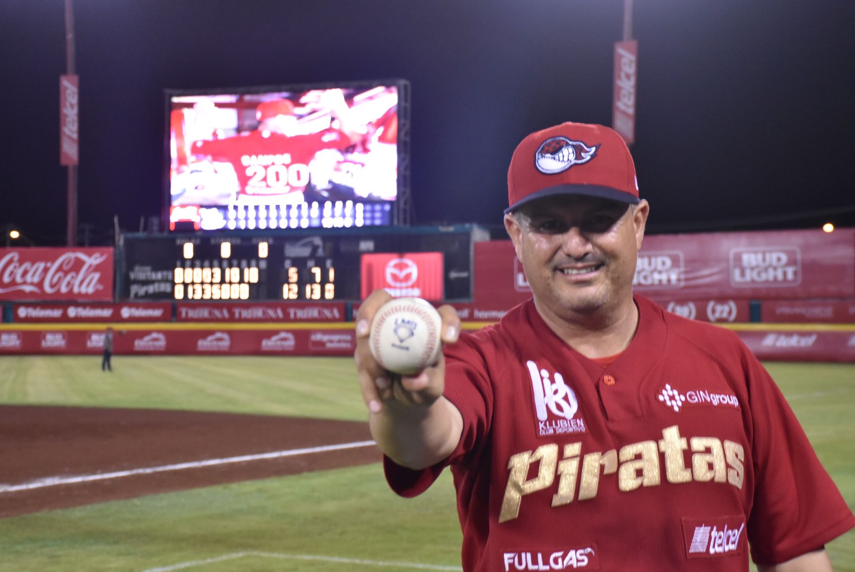El adiós de»Pancho Ponches», Francisco Campos puso fin a su carrera