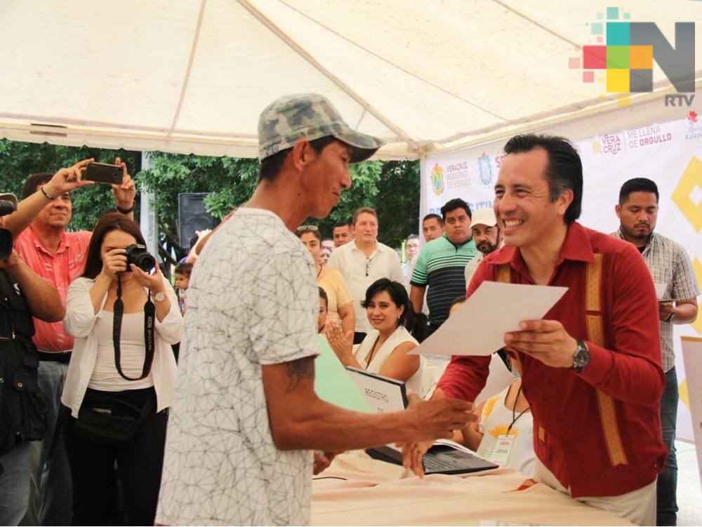 Jornadas Itinerantes del Registro Civil permanecerá durante toda la administración estatal: Gobernador de Veracruz