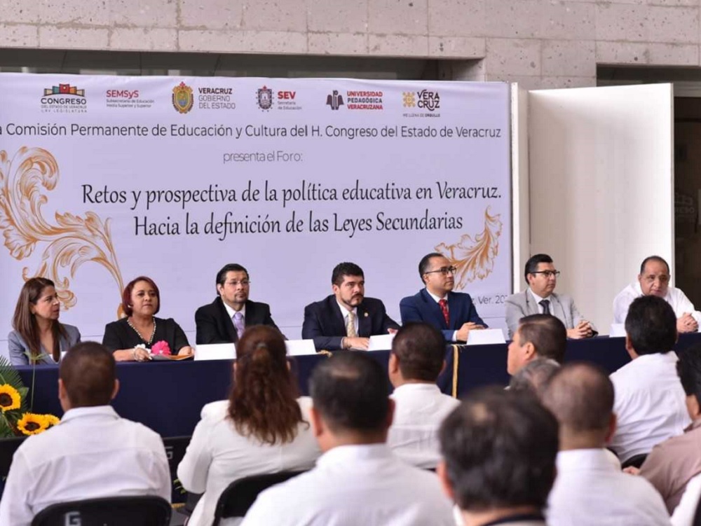 Inician en el Congreso foros para construir leyes secundarias en materia educativa