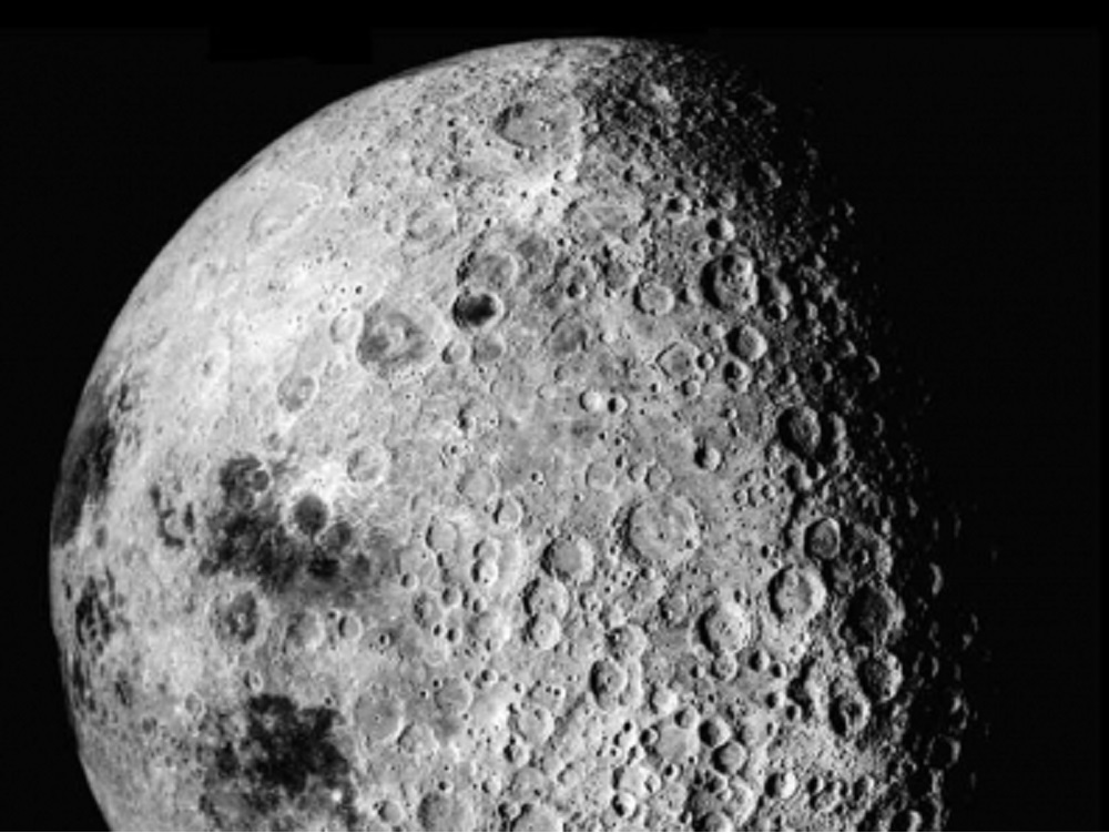 La Unión Soviética lanzó la primera misión a la Luna