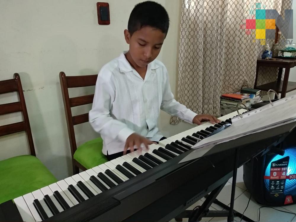 Menor de 12 años obtiene lugar en la Facultad de Música de la UV