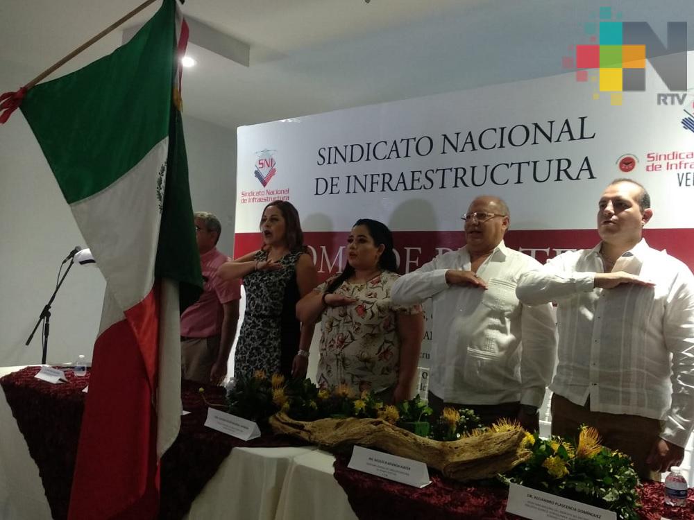 Rindieron protesta  representantes regionales del Sindicato Nacional de Infraestructura