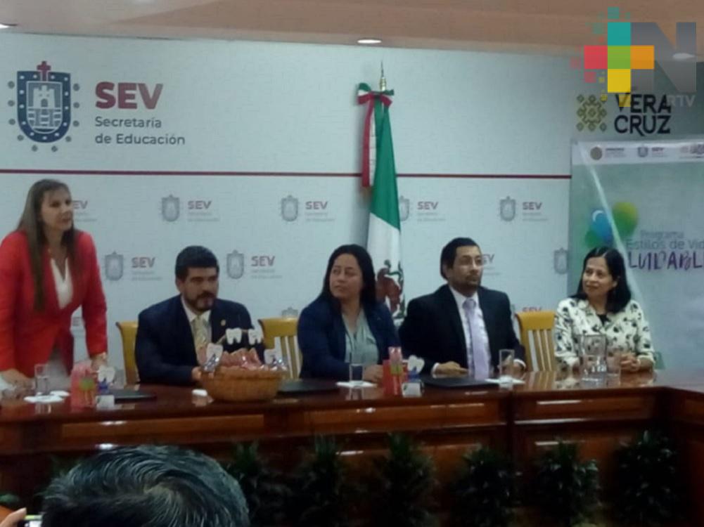 SEV firma convenio con fundación de la Asociación Dental Mexicana