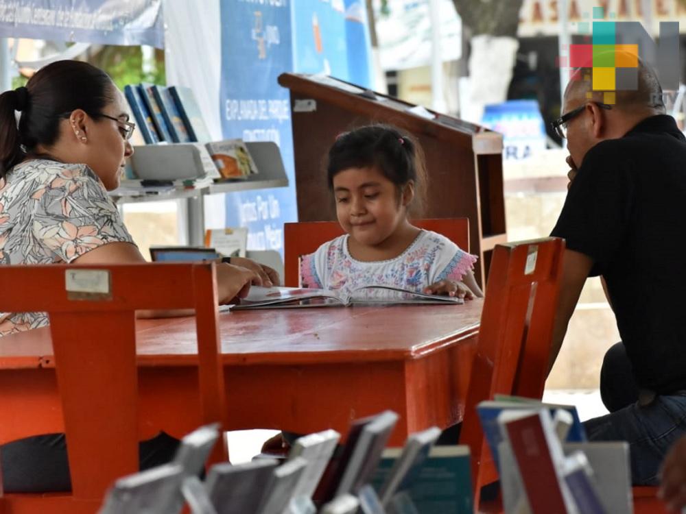 Se consolida la Feria del Libro de Tantoyuca