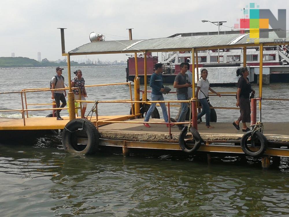 Usuarios de lanchas de Coatzacoalcos en contra de aumento en tarifa