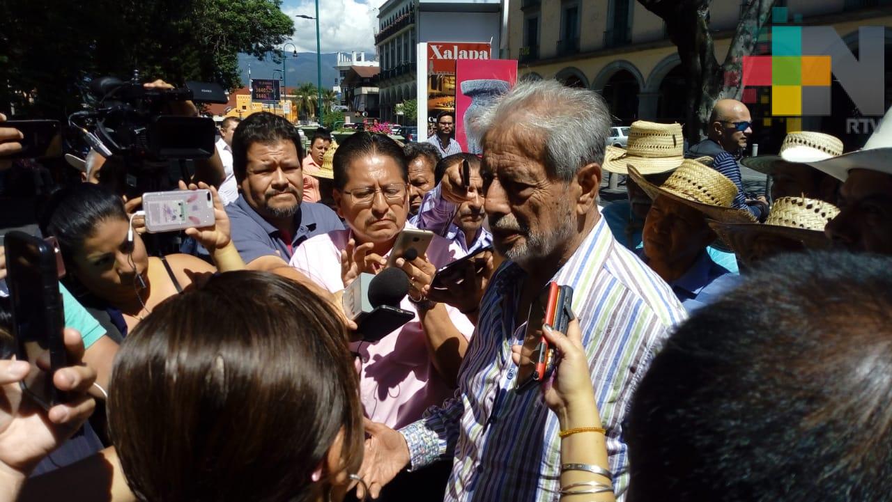 FGE ejecuta órdenes de aprehensión ilegítimas contra 400 pueblos: César del Ángel