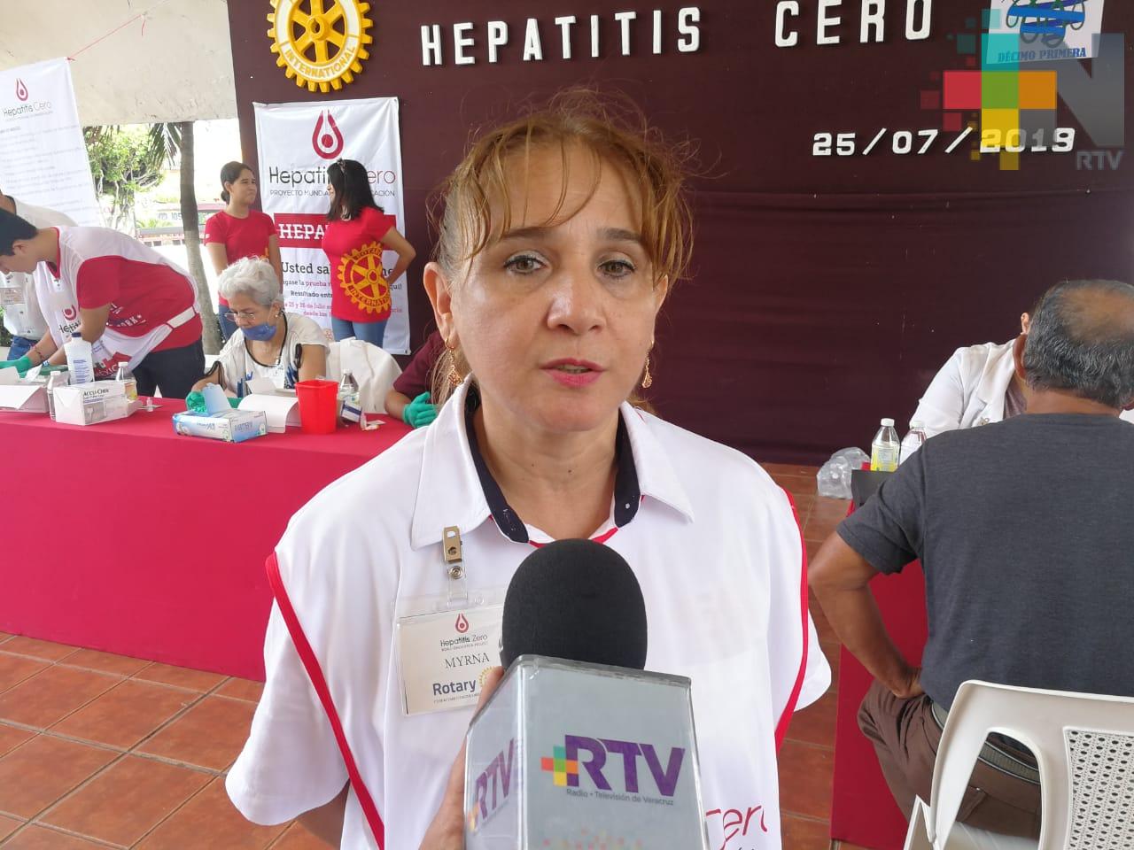 Aplican pruebas para detectar hepatitis en Coatzacoalcos