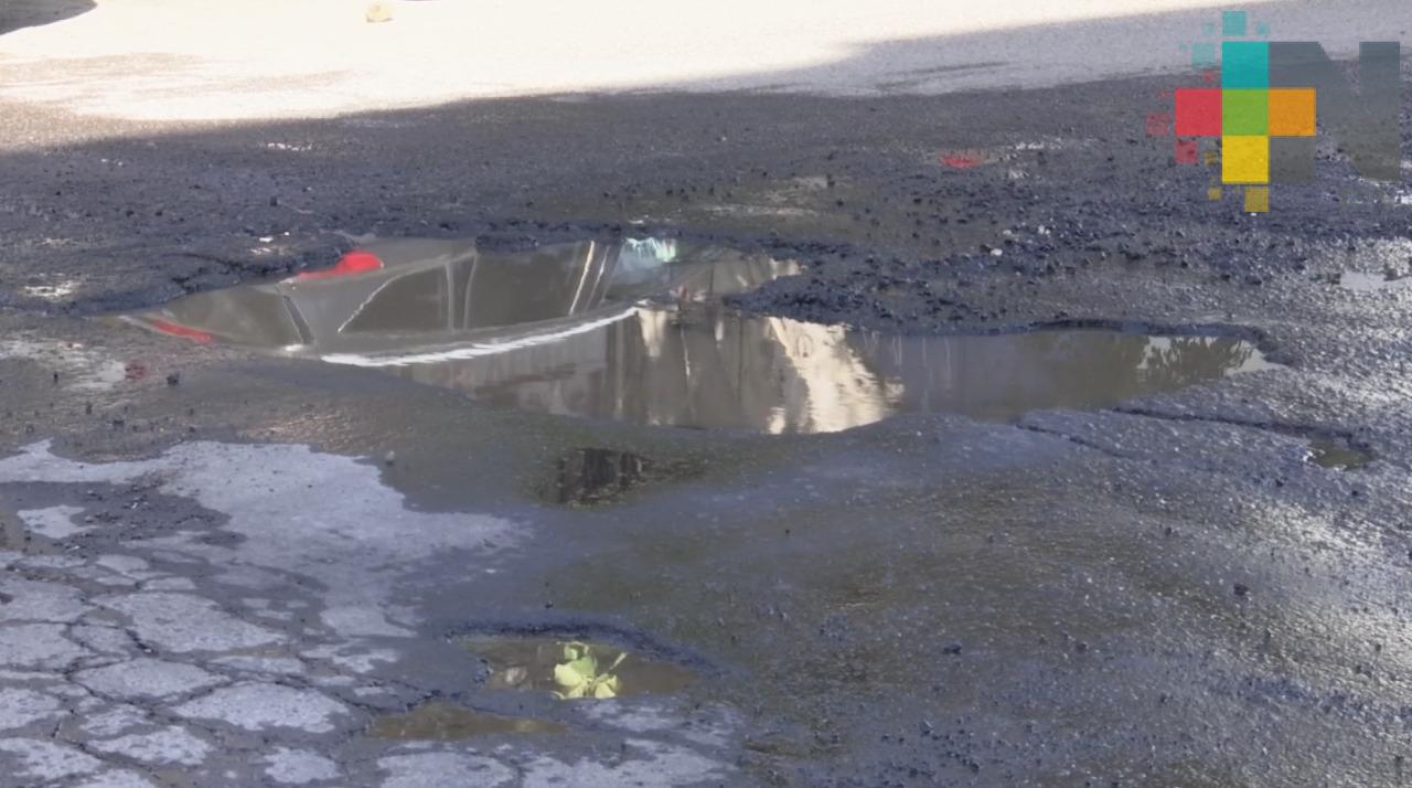 Siguen en mal estado las calles del puerto de Veracruz