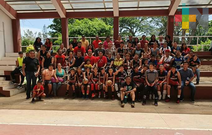 Premiaron a lo mejor de Liga Regional de Basquetbol