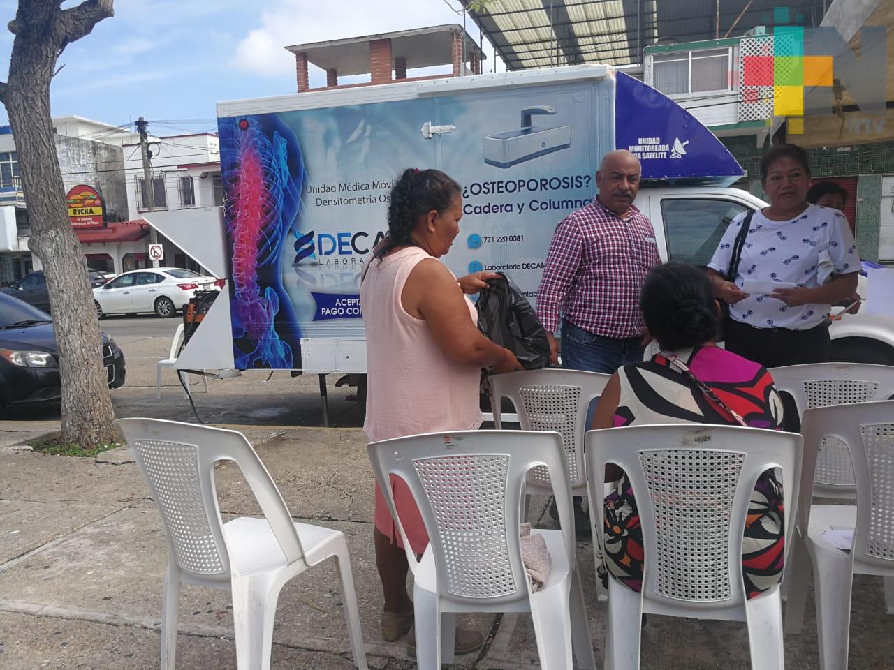 La descalcificación ósea, uno de los problemas más recurrentes en personas de la tercera edad