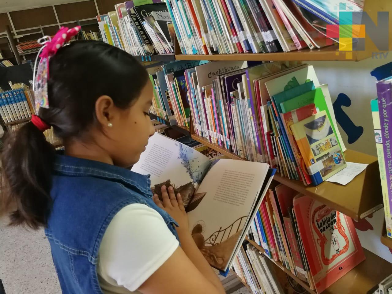 «Libros Libres» fomenta la lectura en Coatzacoalcos