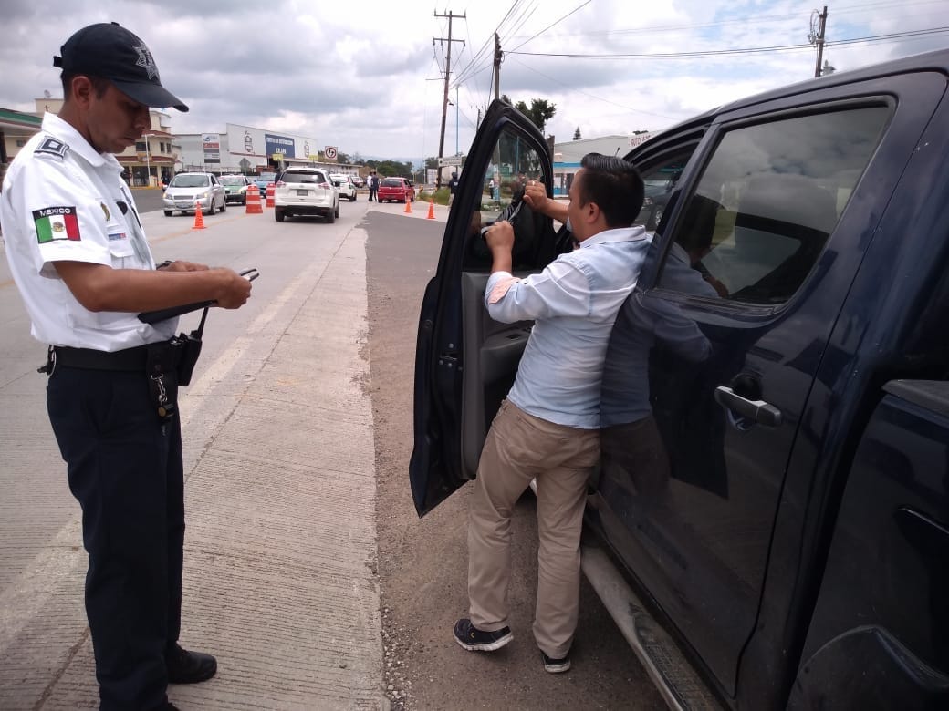 Disminuye clientela para polarizar cristales de autos en Coatzacoalcos