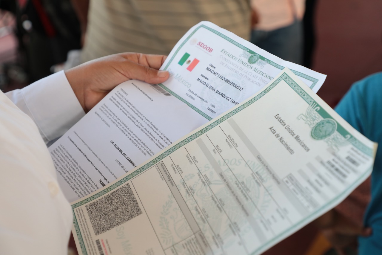 Actas certificadas, servicio más solicitado en Registro Civil de Xalapa