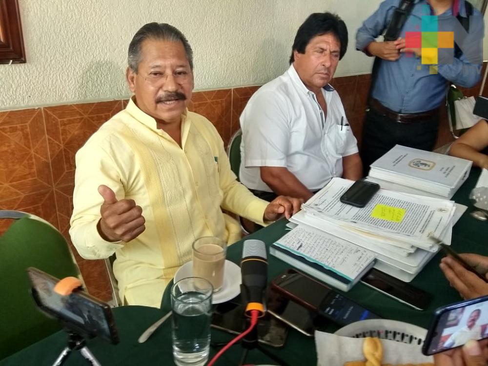 Acusa alcalde a ediles corruptos de Ángel R. Cabada