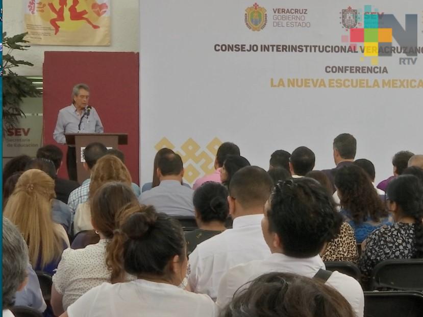 Imparte Atanasio García conferencia “La nueva escuela mexicana”