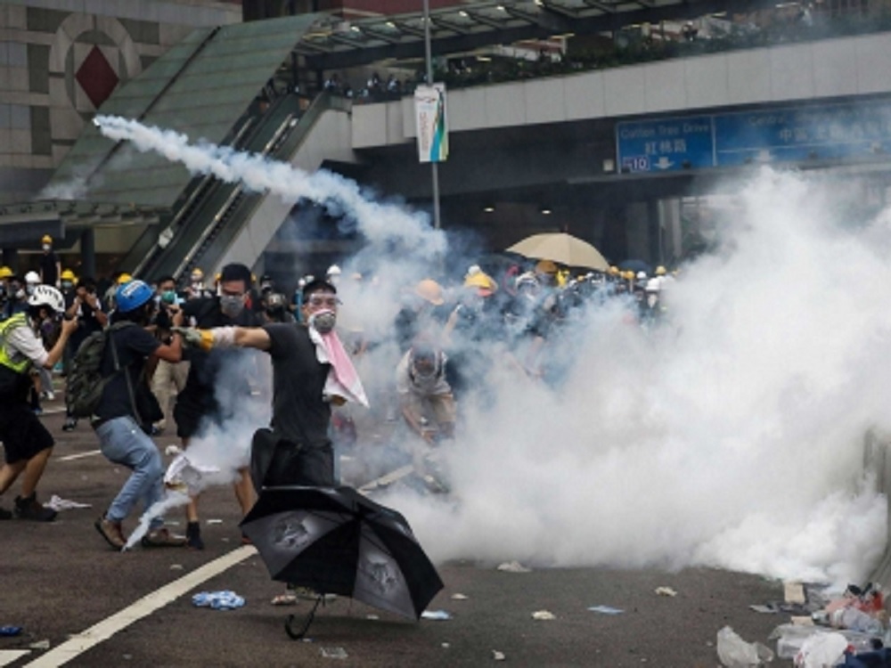 China alerta por «signos de terrorismo» en Hong Kong
