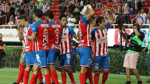 Con dos penales, Chivas vence 3-0 al Atlético San Luis en fecha cuatro