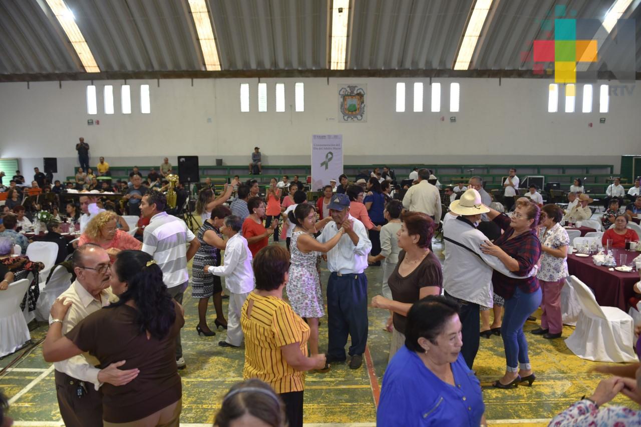 Conmemora el DIF Municipal Día del Adulto Mayor