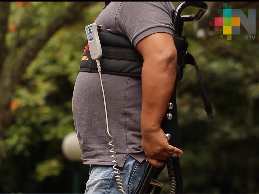 Get-Up, silla de ruedas capaz de poner en pie a las personas