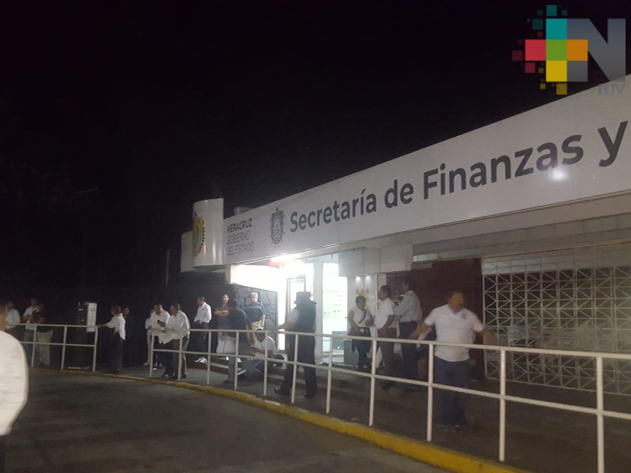 Sindicato de Empleados del Poder Ejecutivo toma la SEFIPLAN