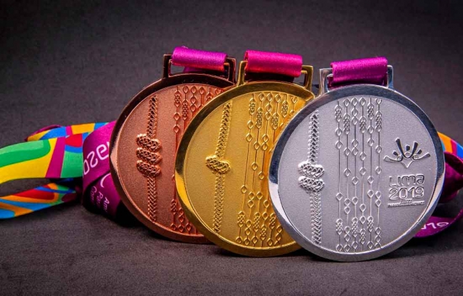 Anuncia AMLO estímulos especiales a medallistas en Lima 2019