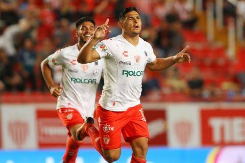 Necaxa golea sin piedad 7-0 a Veracruz