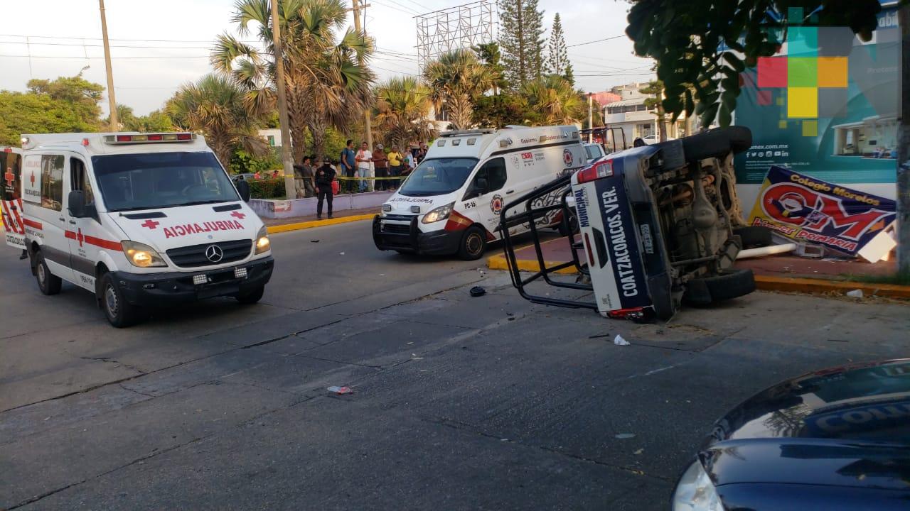 Choca patrulla de Policía de Coatzacoalcos