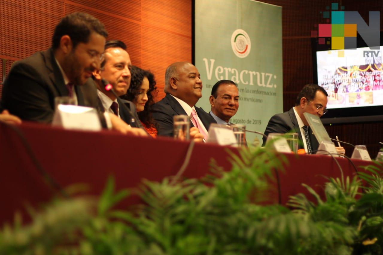 Presentan el libro «Veracruz: un protagonista en la conformación del Estado mexicano», en el Senado de la República