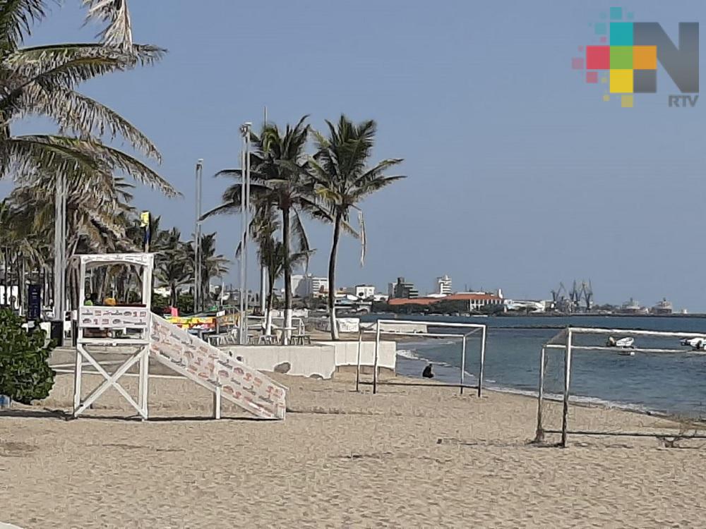 Se mantiene operativo de guardavidas en playas del municipio de Veracruz
