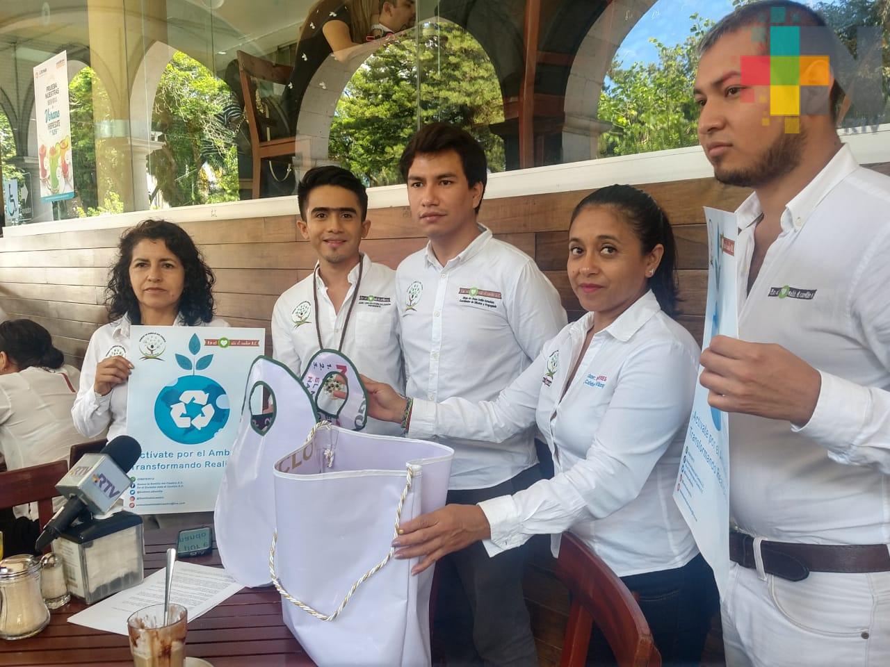 Invitan a reutilizar el PVC para hacer bolsa; ofrecerán talleres