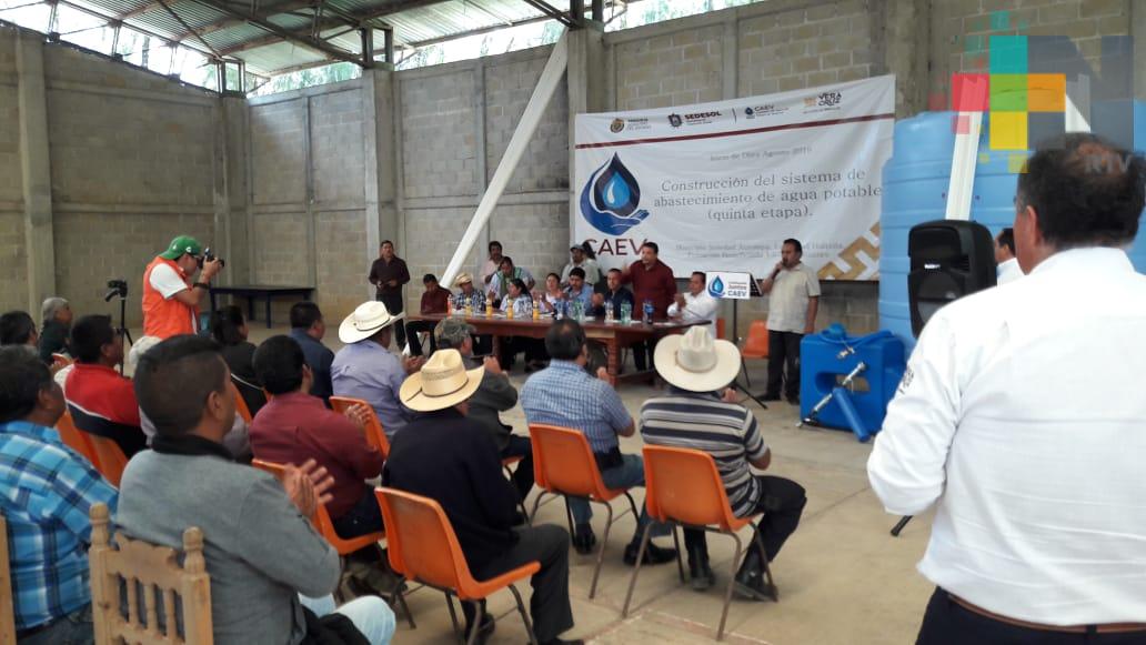 CAEV da inicio de obras hidráulicas en la Sierra de Zongolica