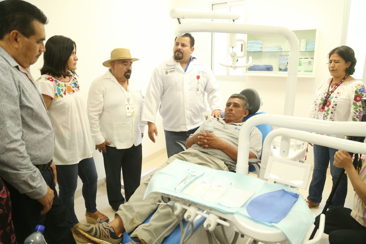 Activa Gobierno del Estado servicios médicos en Centro de Salud de Tatahuicapan