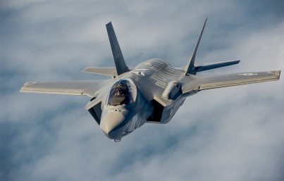 Japón comprará 42 aviones de combate F-35B estadounidenses
