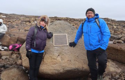 Colocan en Islandia placa que recordará muerte de glaciar OkjökulI