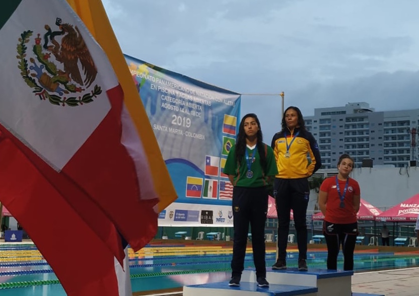 Más de 20 medallas obtiene selección mexicana de nado con aletas en piscina en Panamericano, en Colombia