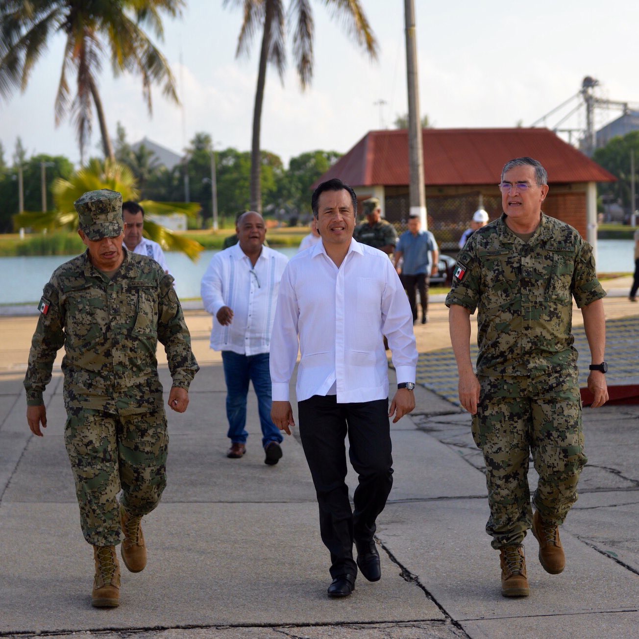 Se dará con los responsables del ataque a bar en Coatzacoalcos: Cuitláhuac García