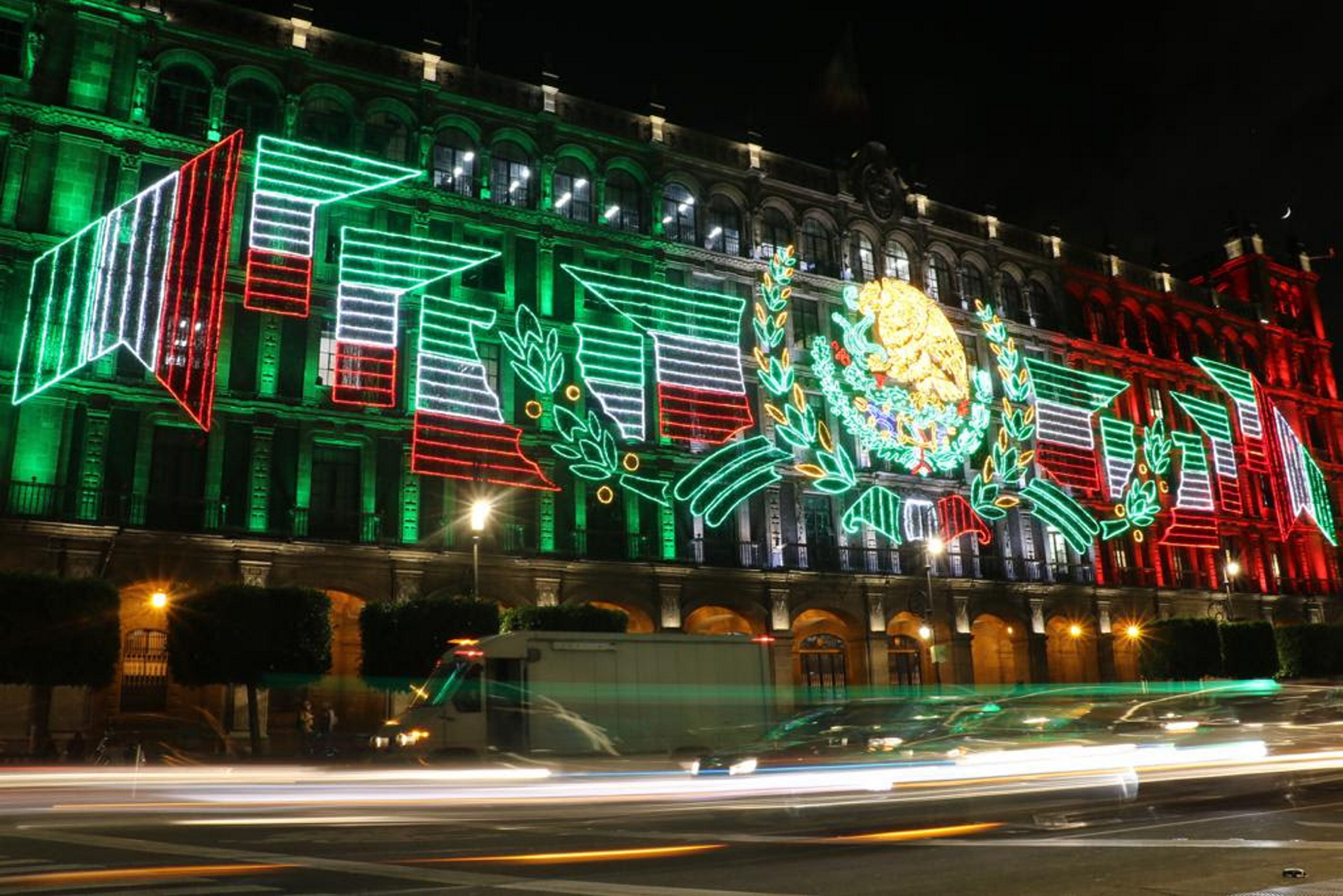 Invita AMLO a dar el Grito en el Zócalo