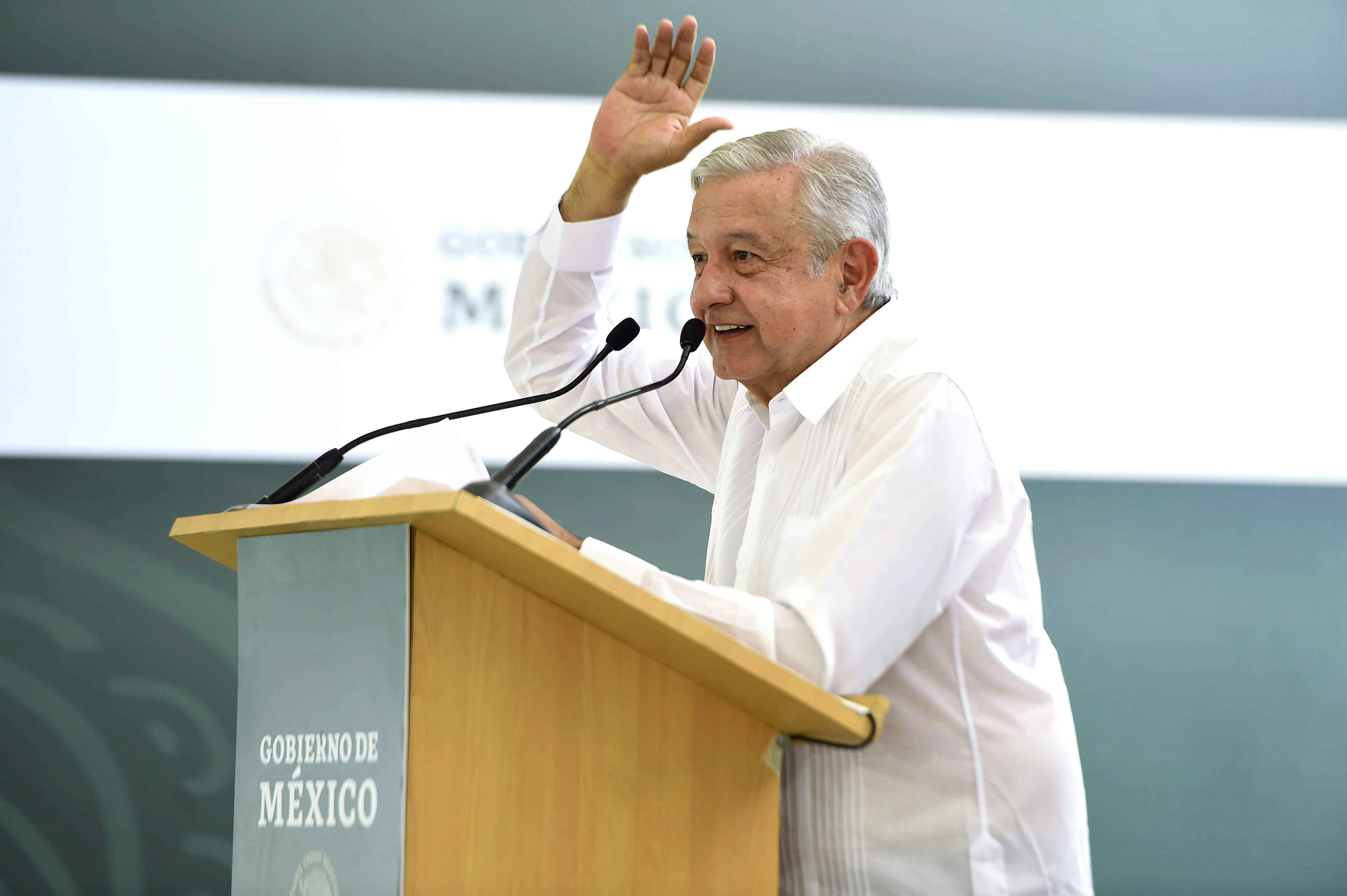Centroamérica tiene mejores salarios que México: AMLO